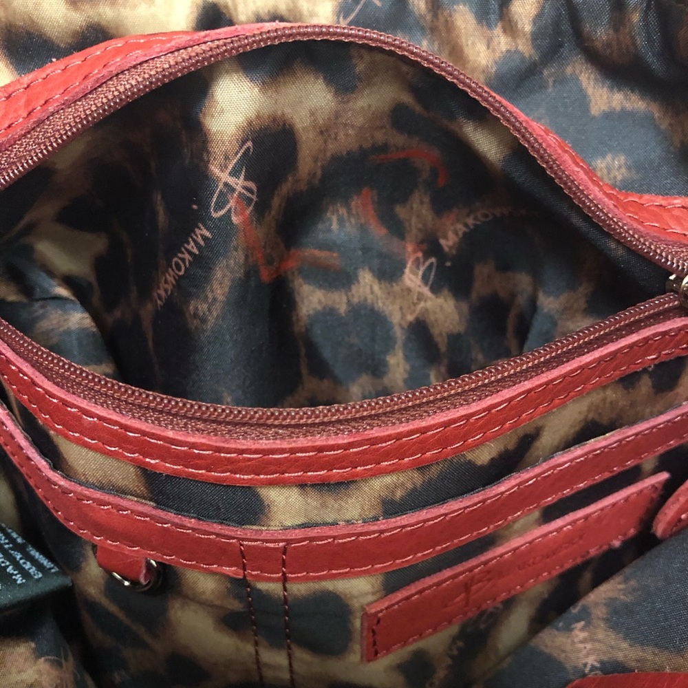 B Makowsky Red Leather ZIP Closure Bag - Picture 10 of 16